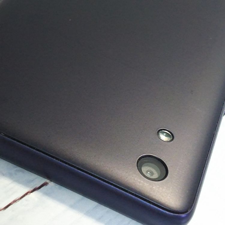 au Qua phone QZ ������ KYV44 ����ǥ���  561