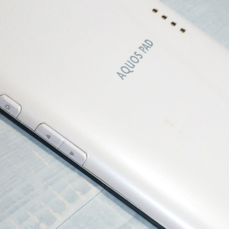 docomo AQUOS PAD SH-08E �ۥ磻�� 884