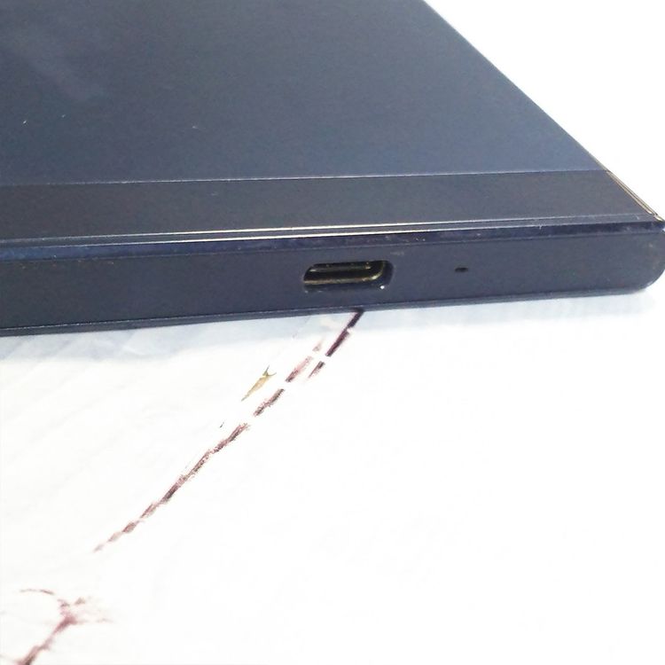 SoftBank Xperia XZ 601SO �ե��쥹�ȥ֥롼  653