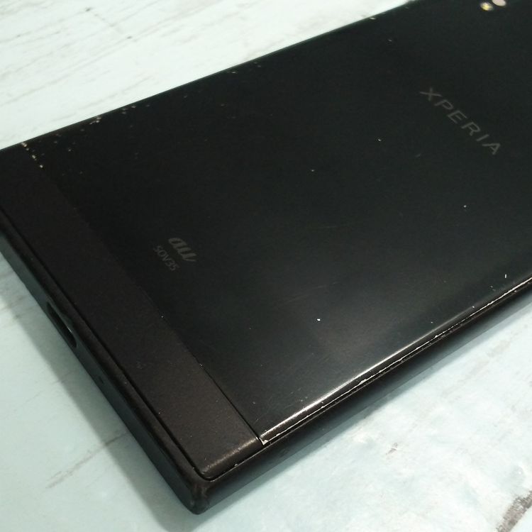 SONY Xperia XZs SOV35 au �֥�å�  695