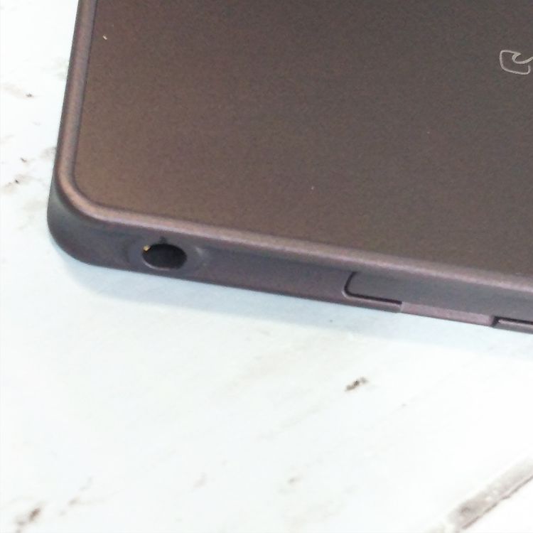 docomo arrows Tab F-02K Black �֥�å�  591