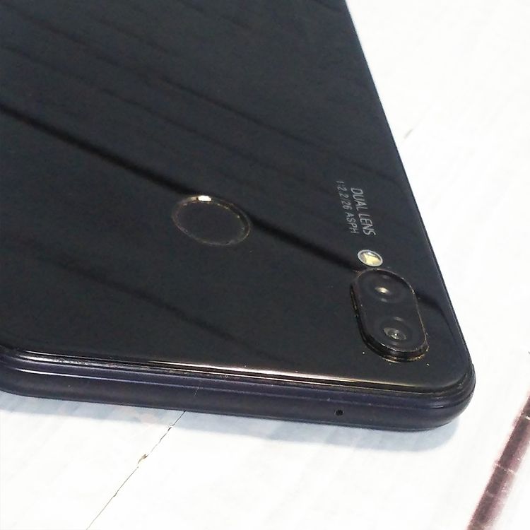 Huawei au P20 lite HWV32 �֥�å�  571