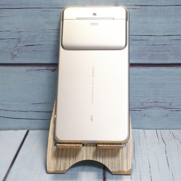 SHARP au SHV36 BASIO2   851