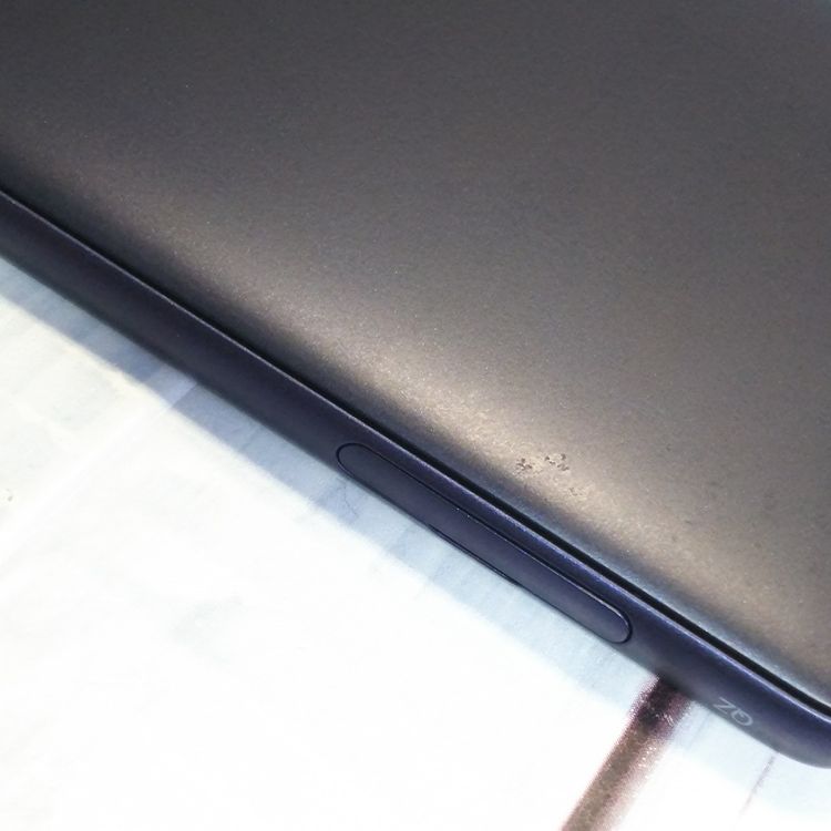 au Qua phone QZ ������ KYV44 ����ǥ���  335