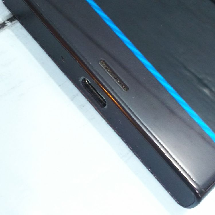 SONY Xperia XZ SOV34 au  �ߥͥ��֥�å� Black  330