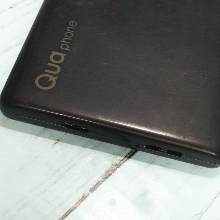 KYOCERA au Qua phone QX KYV42 �֥�å�  302