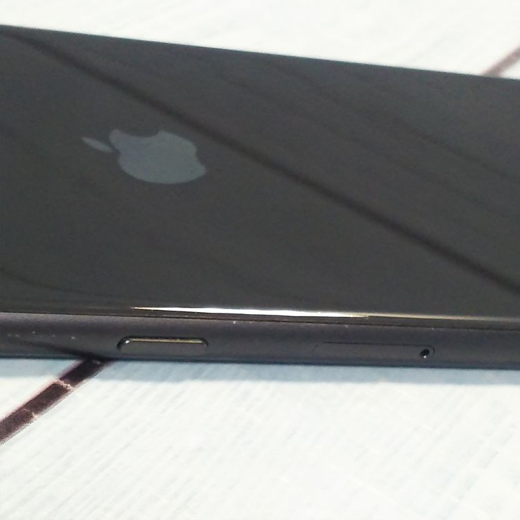 SoftBank iPhone8 64GB ���ڡ������졼  105