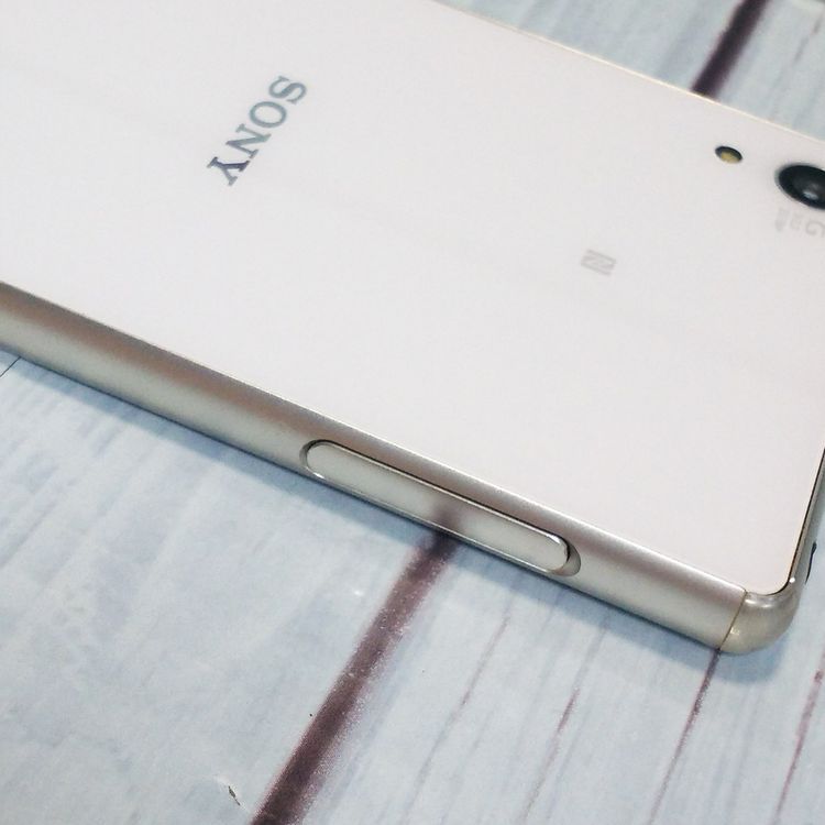 SONY SoftBank Xperia Z4 402SO White   358