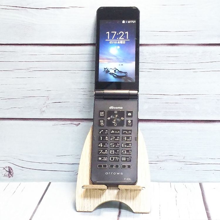 docomo arrows ٻ  F-03L ֥å  311