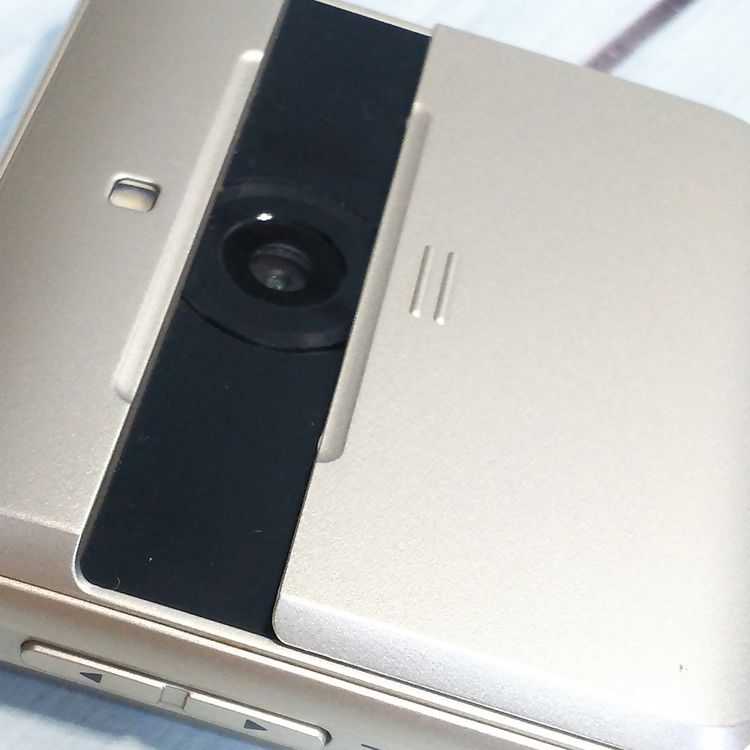 SHARP au SHV36 BASIO2 �������  307