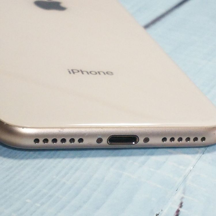 SoftBank iPhone8 64GB �������  083