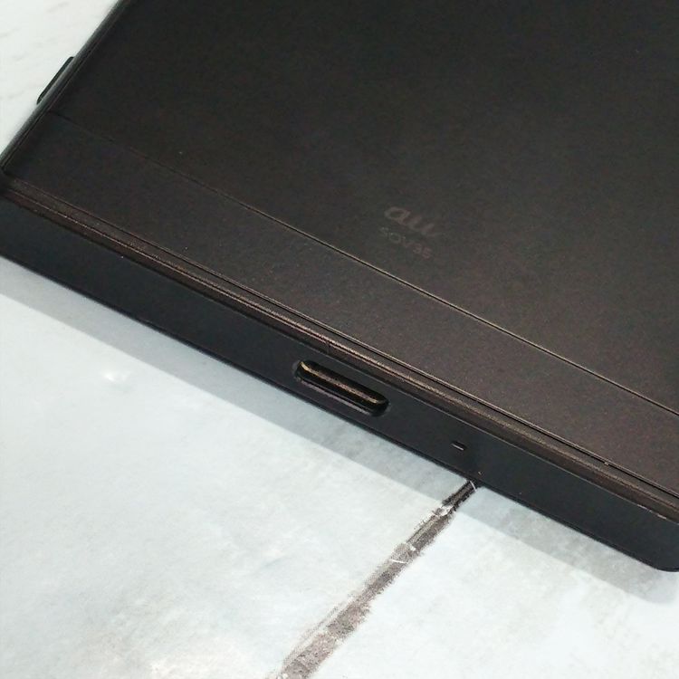 SONY Xperia XZs SOV35 au �֥�å�  374