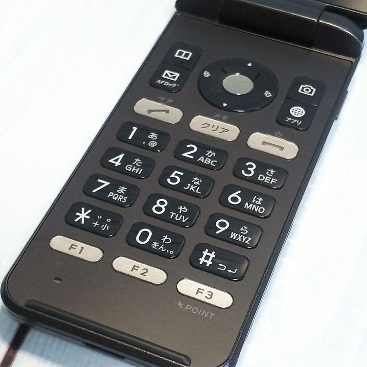 KYOCERA au GRATINA 4G BLACK KYF31  085