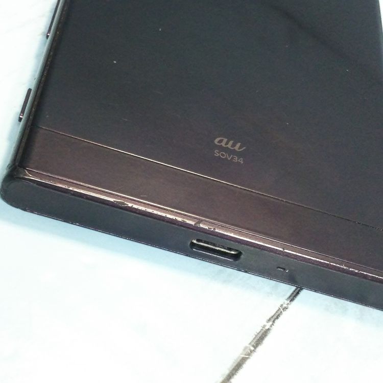 SONY Xperia XZ SOV34 au  �ߥͥ��֥�å� Black  745