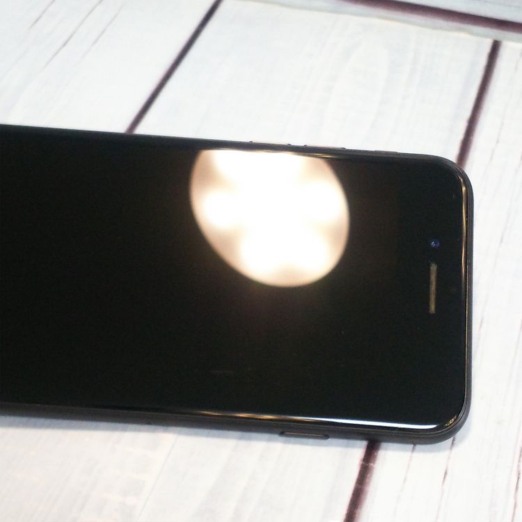 SoftBank iPhone7 32GB �֥�å�  227