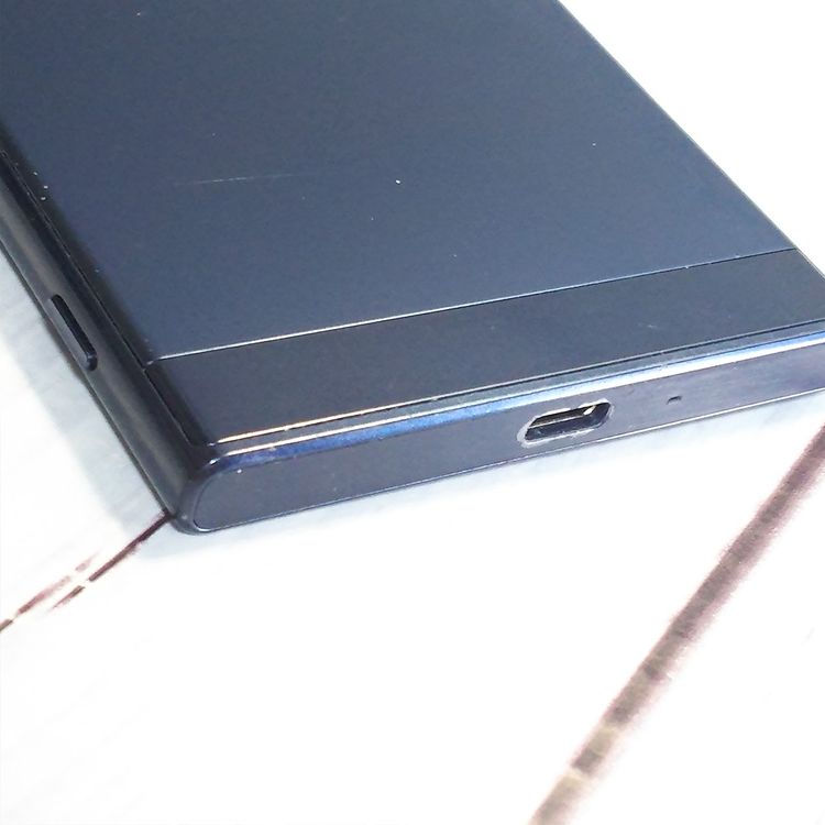 SoftBank Xperia XZ 601SO �ե��쥹�ȥ֥롼  133