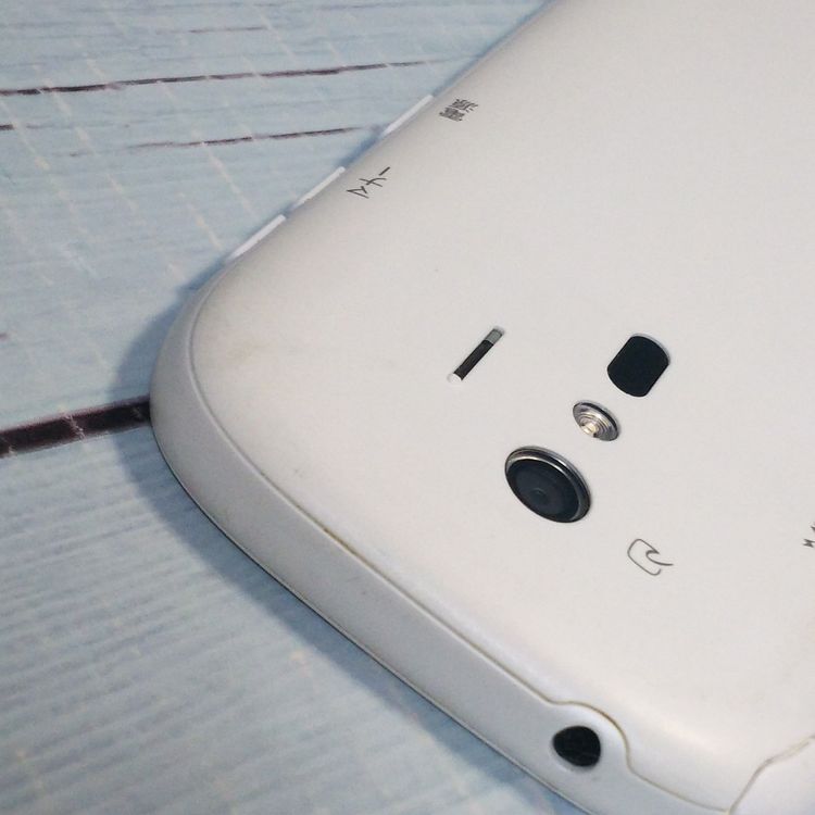 docomo �ٻ��� F-04J �餯�餯���ޡ��ȥե���4 �ۥ磻�� �� WHITE  355