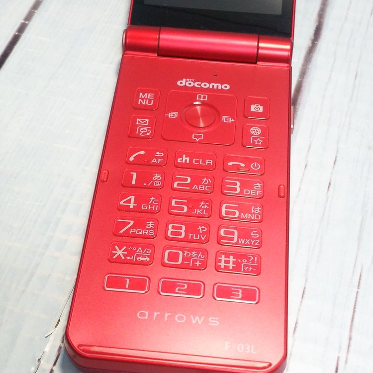 docomo arrows �ٻ��� �������� F-03L ��å�  049