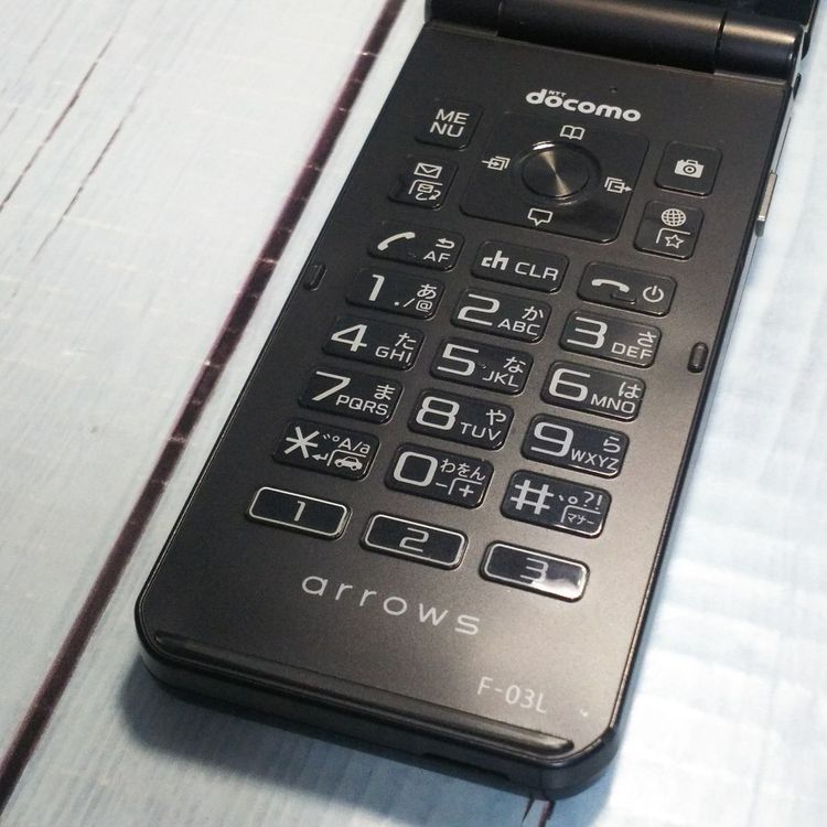 docomo arrows �ٻ��� �������� F-03L �֥�å� [������]  481