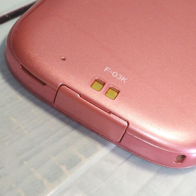 docomo F-03K �ԥ� �餯�餯���ޡ��ȥե��� me  301