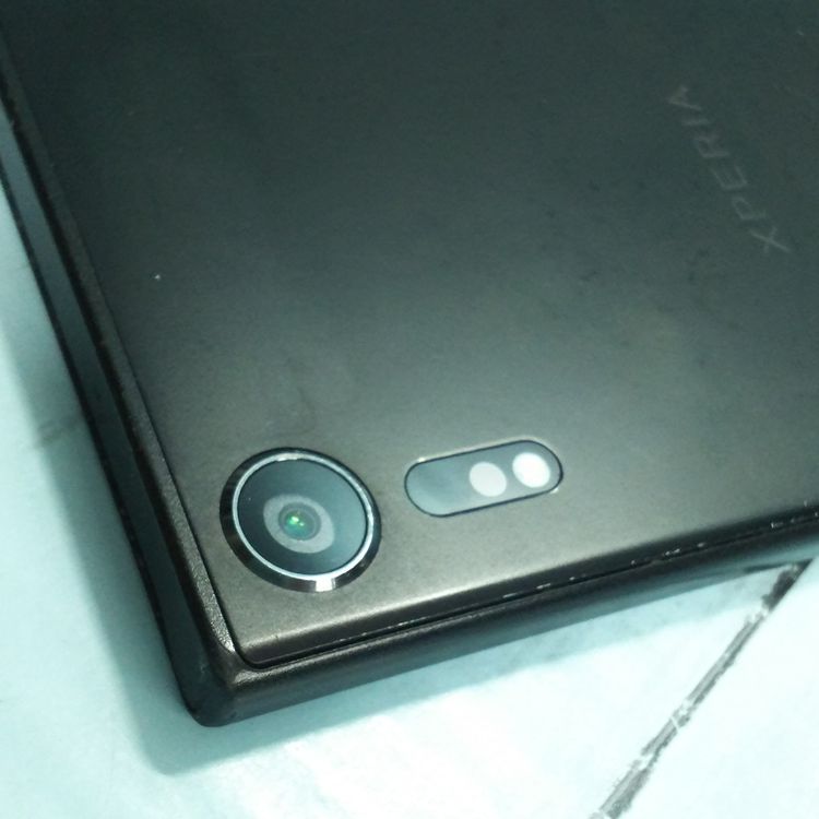 SONY Xperia XZs SOV35 au �֥�å�  239