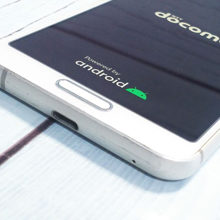 docomo AQUOS sense3 SH-02M ����С��ۥ磻��  059