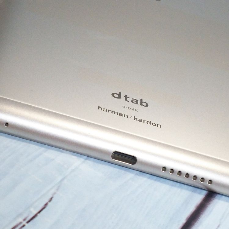 docomo dtab Compact d-02K ������� HUAWEI  414