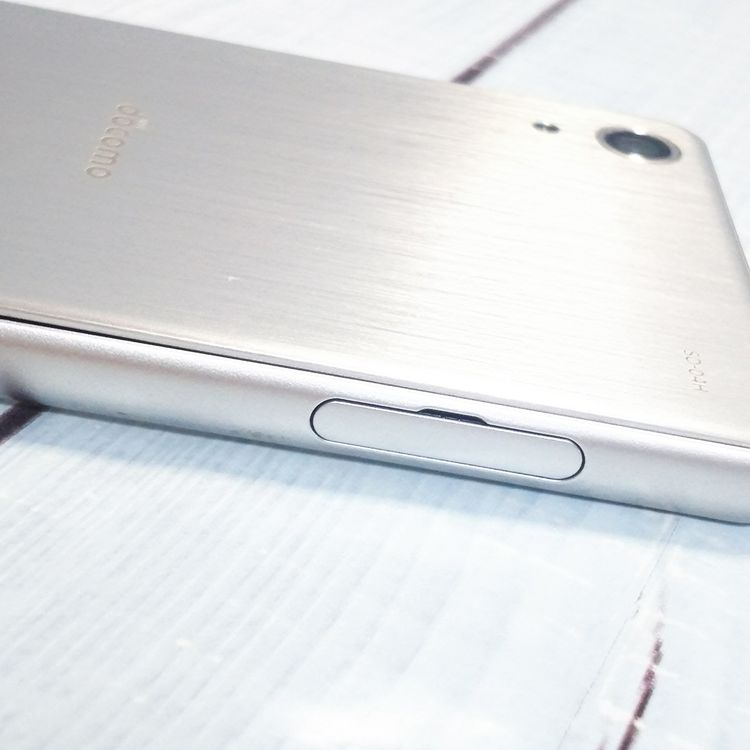 docomo Xperia X Performance SO-04H �ۥ磻�� ����С�  421