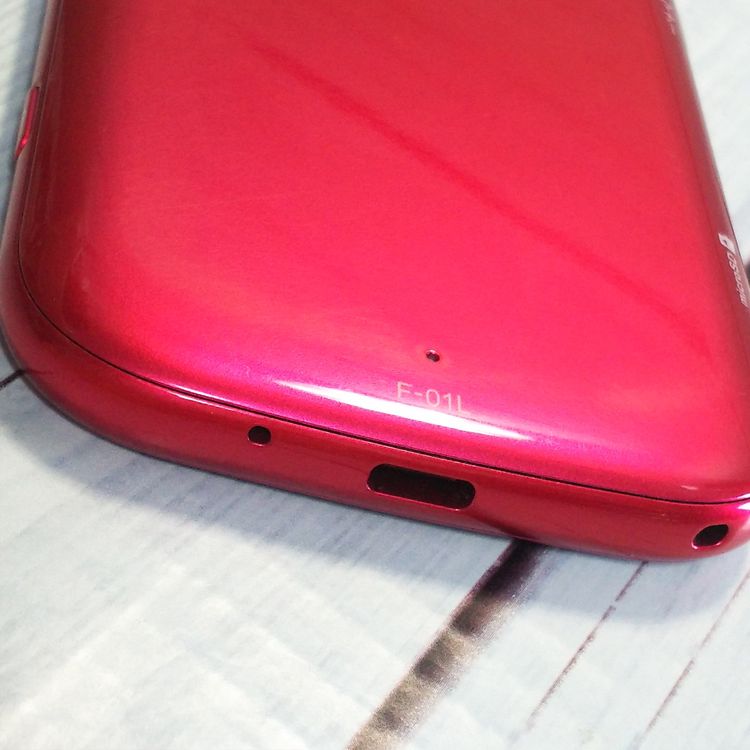 docomo F-01L �ٻ��� �ԥ� �餯�餯���ޡ��ȥե��� me  918