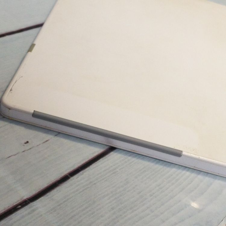 arrows Tab F-04H docomo White  189