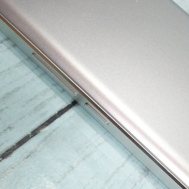 FREETEL RAIJIN �ۥ磻�� ���  980