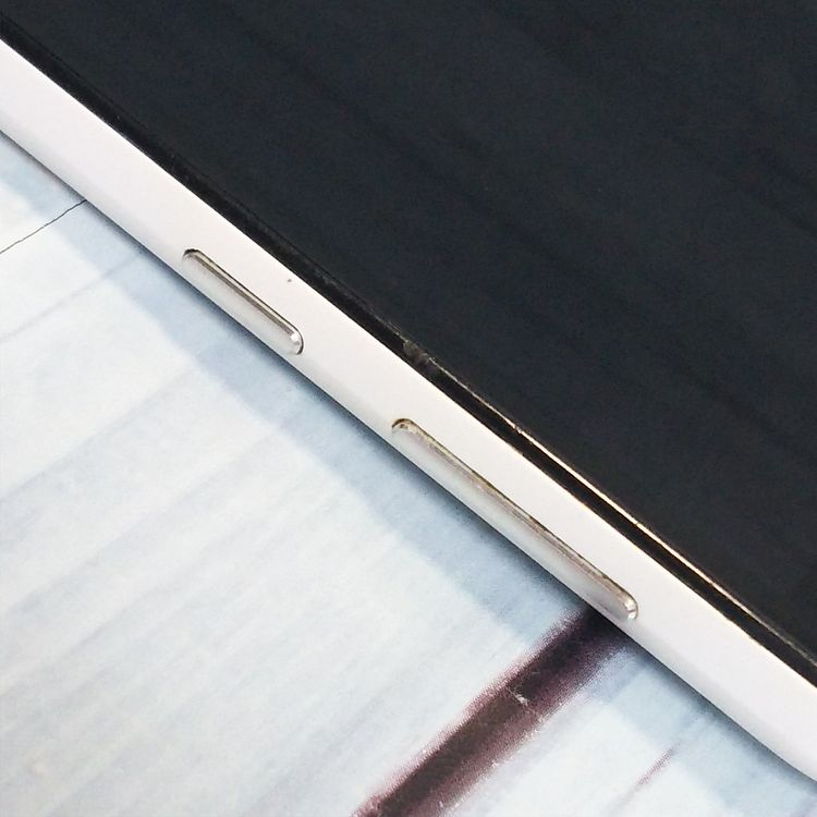 SHARP Softbank AQUOS sense basic 702SH �ۥ磻��  860