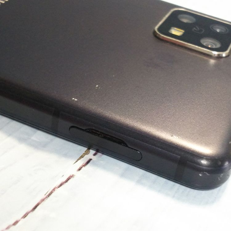 au SHG03 SHARP AQUOS sense5G 64GB �֥�å� [������]  720