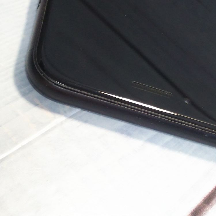 au iPhoneSE ��2���� 64GB �֥�å�  456