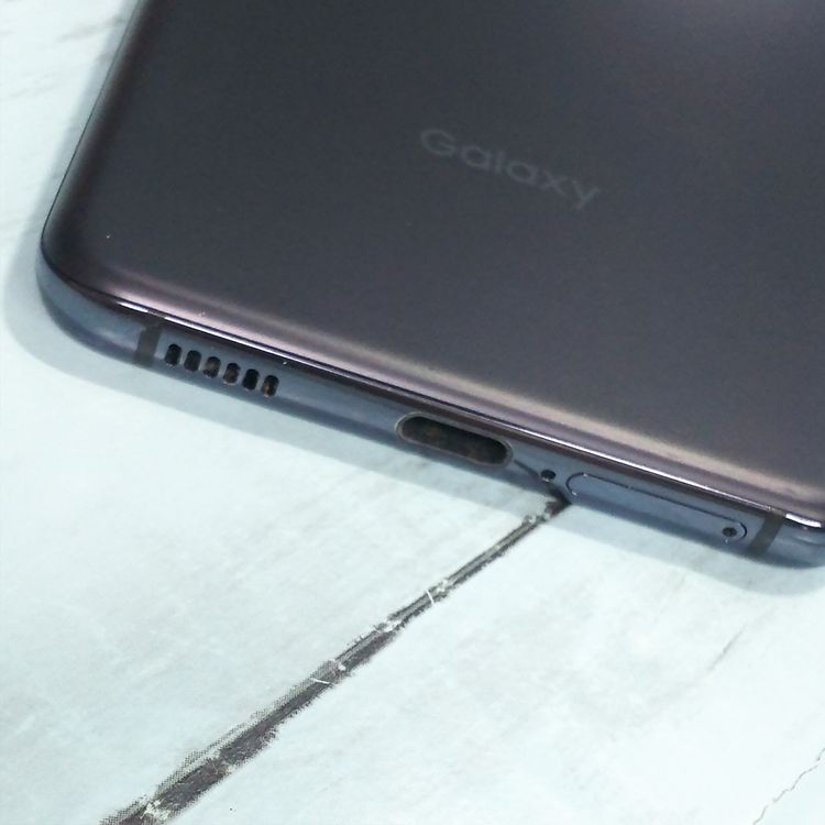 au Galaxy S21 5G SCG09 �ե���ȥ॰�졼  340