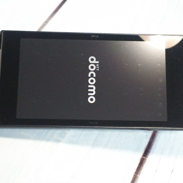 docomo arrows �ٻ��� �������� F-03L �֥�å�  080