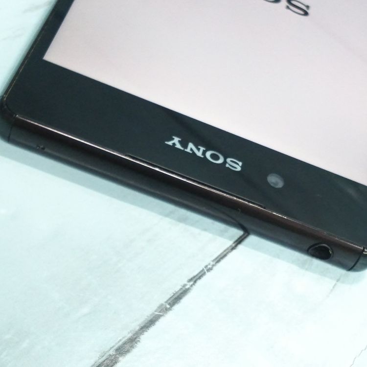 ���ˡ� SONY docomo Xperia Z4 SO-03G Black �֥�å�  892