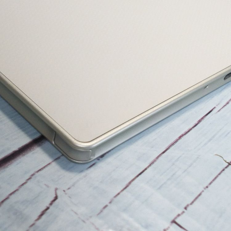 docomo arrows Tab F-02K White �ۥ磻��  810