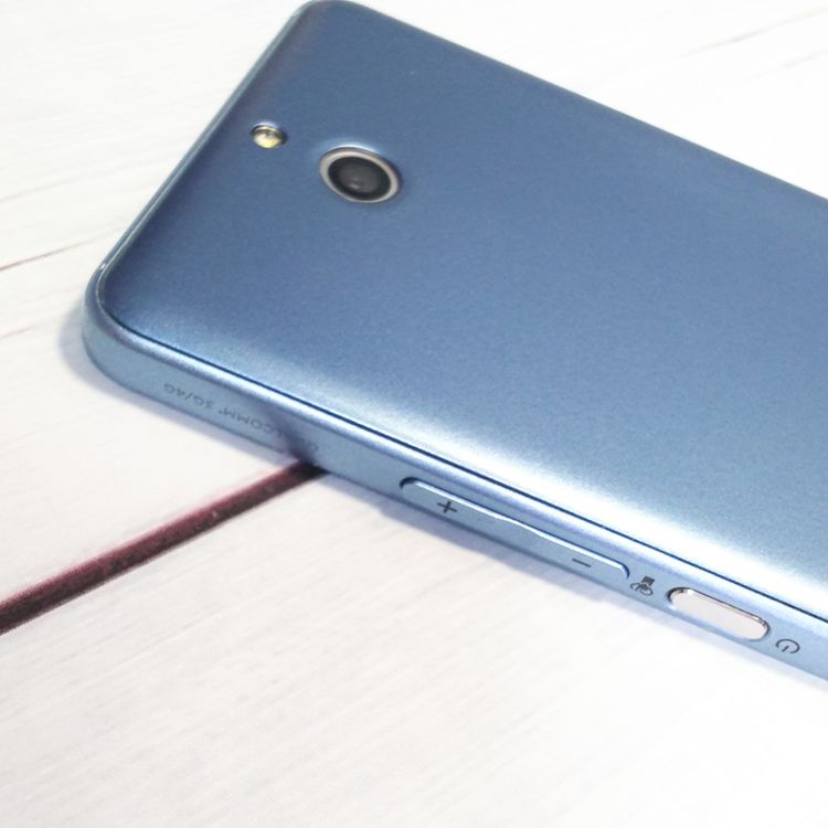 Y!mobile ������ ���󤿤󥹥ޥ� 705KC �饤�ȥ֥롼  045