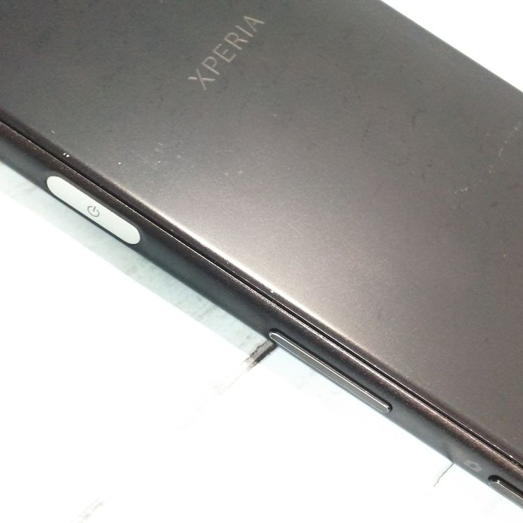 SONY Xperia XZs SOV35 au �֥�å�  821