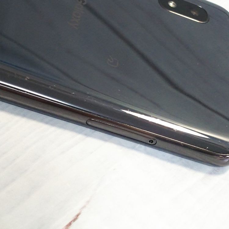 au Galaxy A20 SCV46 Black  513