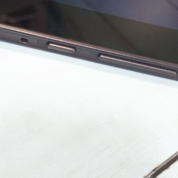 docomo arrows Tab F-02K Black �֥�å�  967