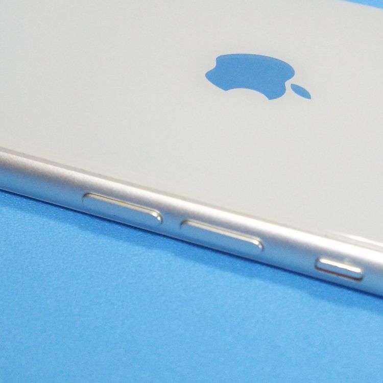 Softbank iPhone8 64GB ����С�  048