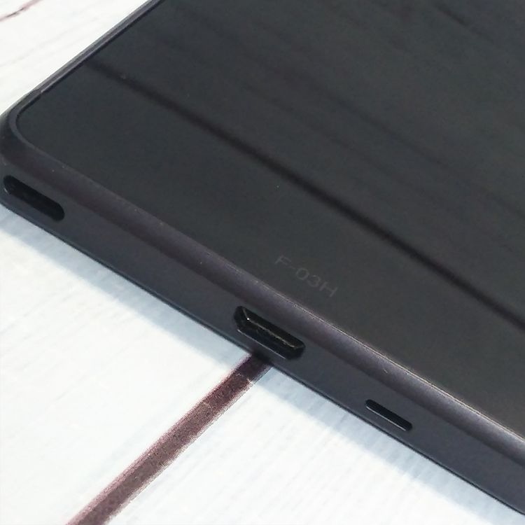 FUJITSU docomo arrows SV F-03H Black  366