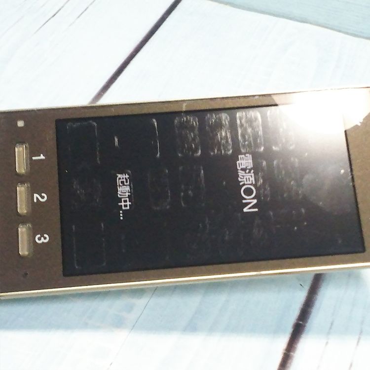 KYOCERA au KYF36 ���󤿤󥱡����� GOLD  078