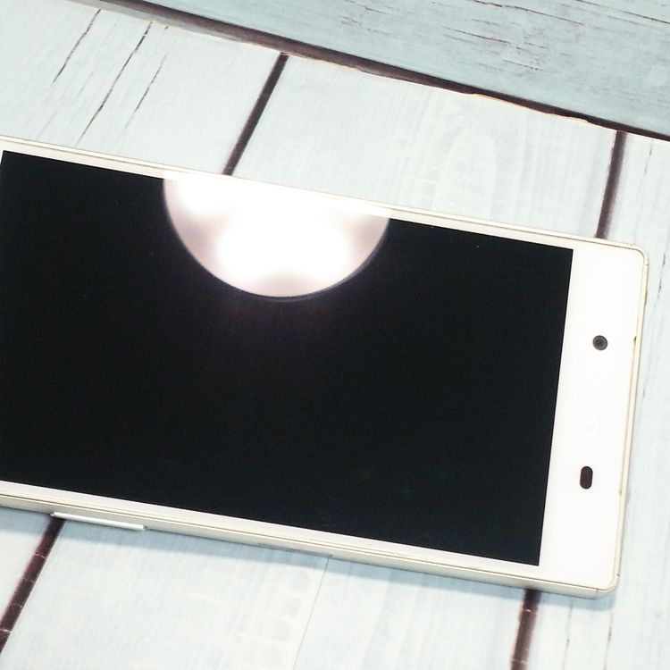 Softbank SONY Xperia Z5 32GB �ۥ磻�� 501SO  468