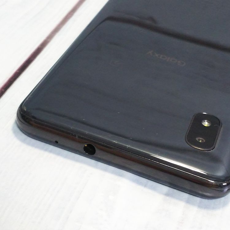 au Galaxy A20 SCV46 Black  647