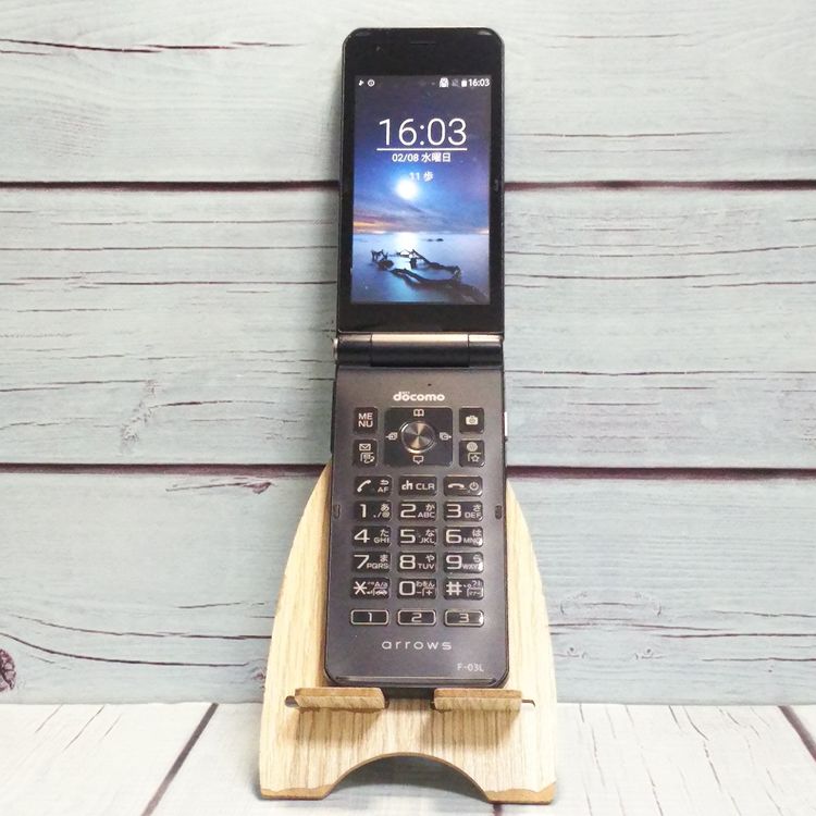 docomo arrows ٻ  F-03L ֥å  521