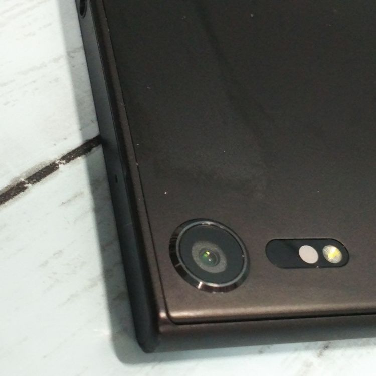 SONY Xperia XZs SOV35 au �֥�å�  635