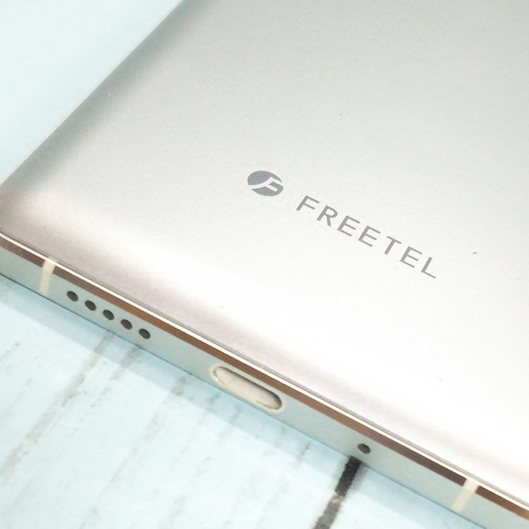 FREETEL RAIJIN �ۥ磻�� ���  756